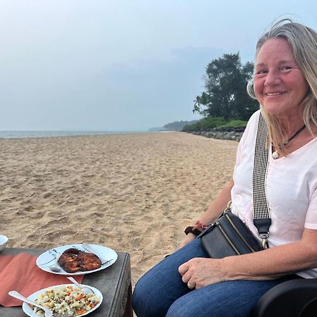 Kizhunna Rock Beach House Kannur Eksteriør billede