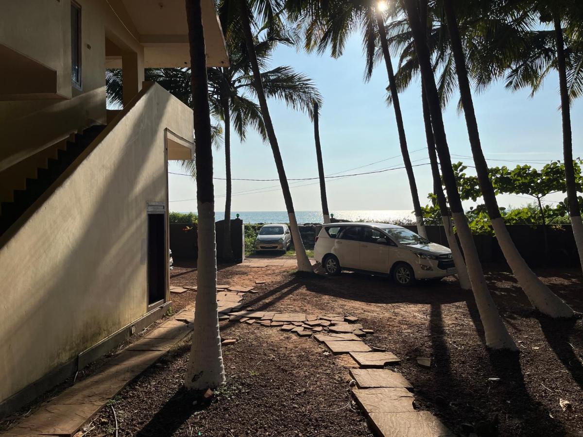 Kizhunna Rock Beach House Kannur Eksteriør billede