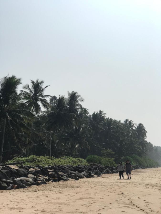Kizhunna Rock Beach House Kannur Eksteriør billede